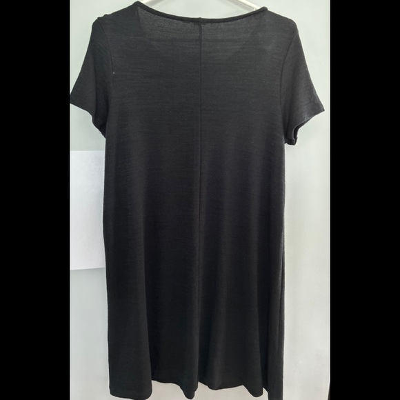 VGUC Gap T Shirt Dress, Black, size medium petite - Picture 2 of 4